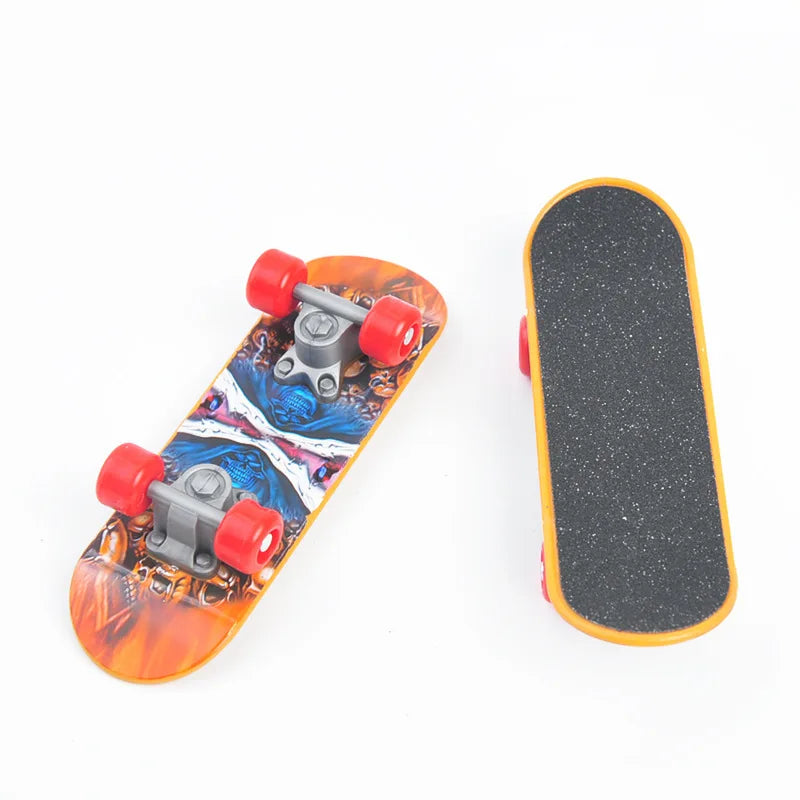 Bird Training Skateboard Perch For Parrots Canaries Lovebirds Calopsita